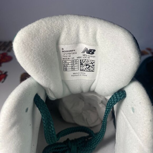 New Balance 2002R Green Marsh - M2002RFK - Size 10 Men - Picture 4 of 10
